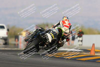 media/Oct-29-2022-CVMA (Sat) [[14c0aa3b66]]/Race 8 Supersport Middleweight/Folder 2/